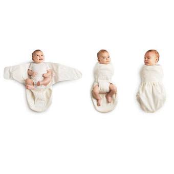 Med mjuka Ergobaby Swaddler lindar du lätt din baby