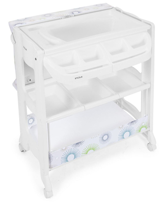 Skötbord med inbyggd badbalja