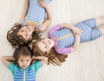 Fina UV-kläder från Geggamoja