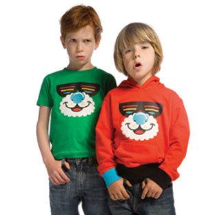 Toykyo Kids - graffiti på tröjan