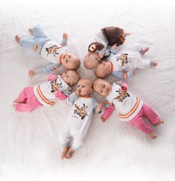 Lasse Åberg gör barnkläder