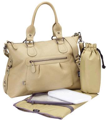 Ny färg på skötväska från Oioi