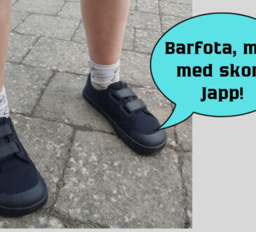 Barfota, men med skor Japp!